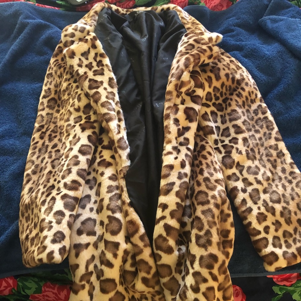 Cheetah coat !